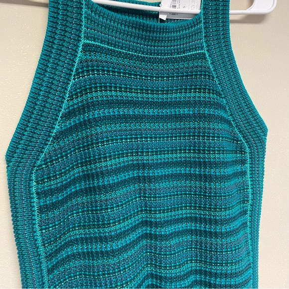 NWT Loft Womens Knit Sleeveless Top Size Small - Picture 2 of 6